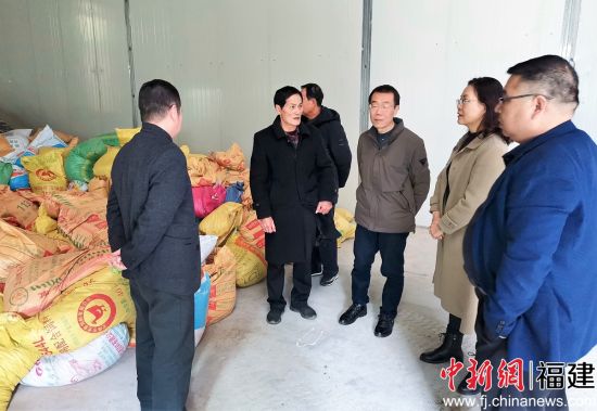 走訪慰問臺資企業(yè)。孫奮華 供圖